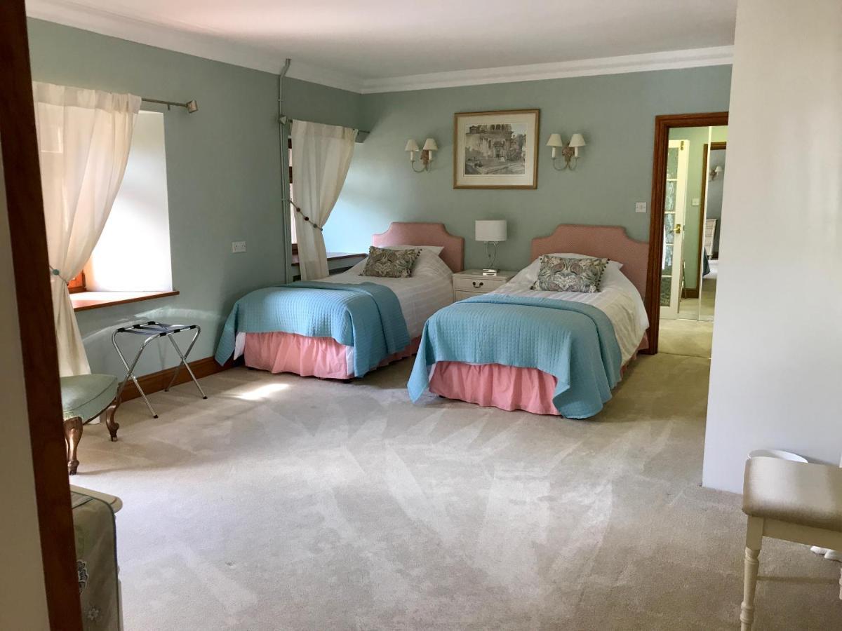 トウスター Seawell Bed & Breakfast エクステリア 写真